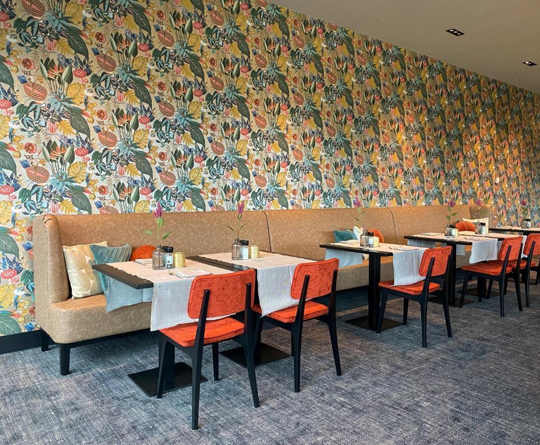 Van Der Valk Hotel Veenendaal Ngoại thất bức ảnh