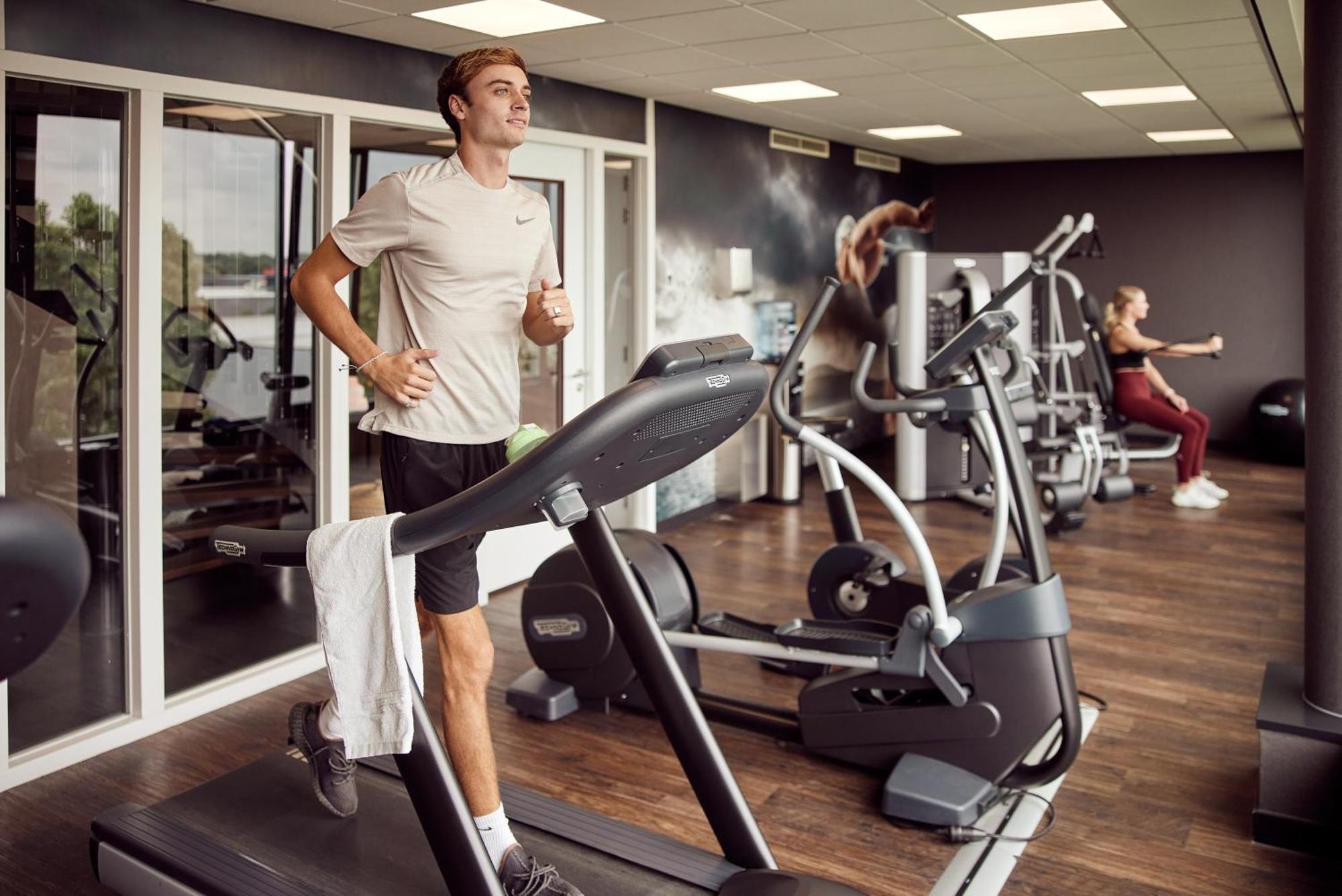 Van Der Valk Hotel Veenendaal Ngoại thất bức ảnh