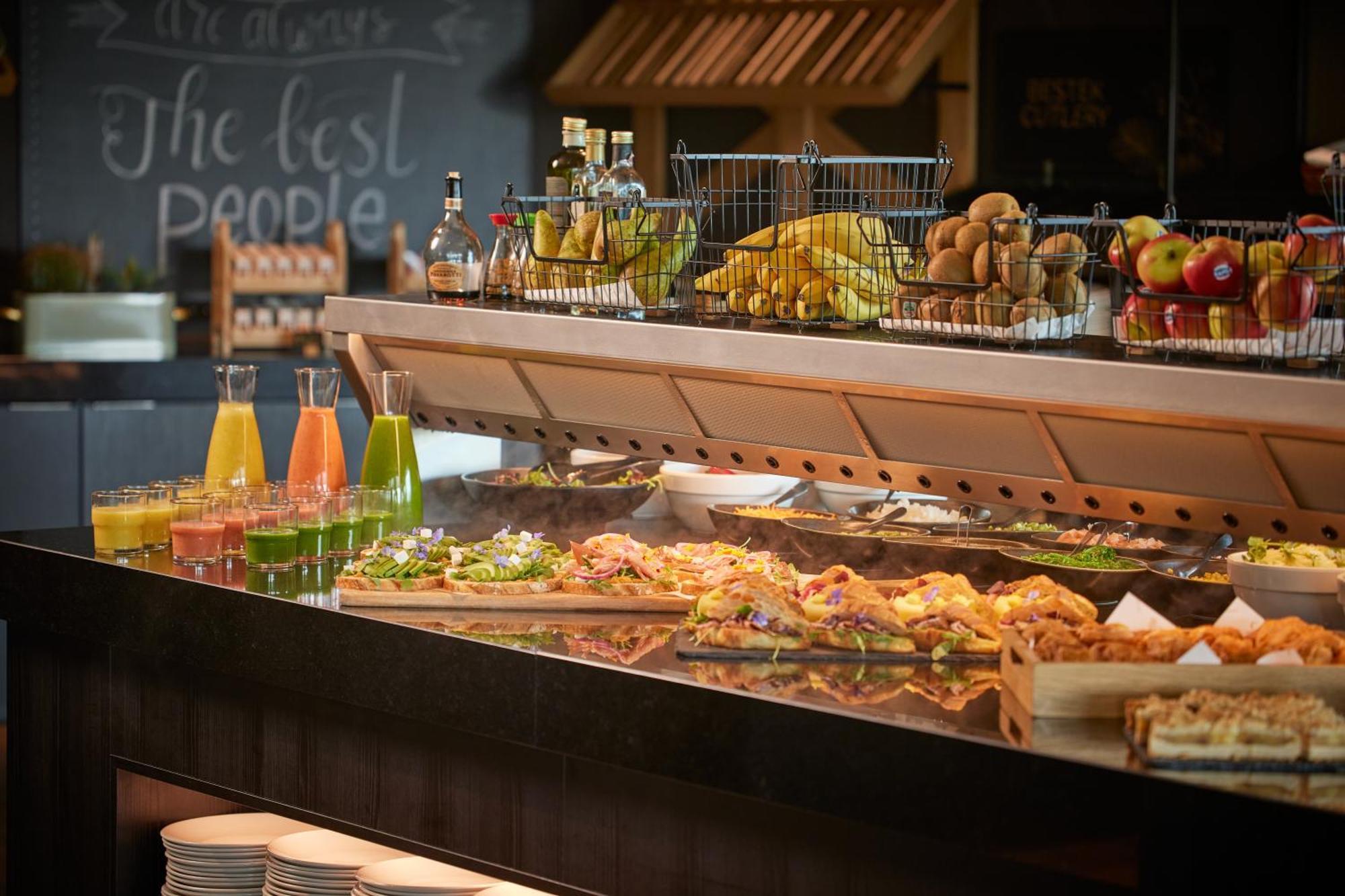 Van Der Valk Hotel Veenendaal Ngoại thất bức ảnh